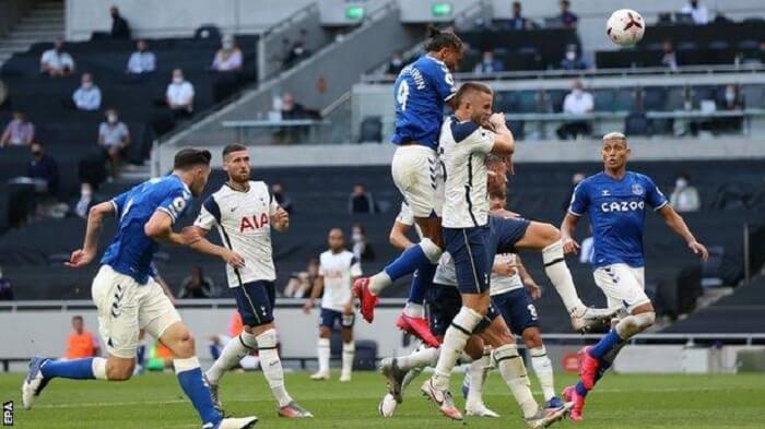 Tottenham được đánh giá cao hơn trước trận gặp Everton